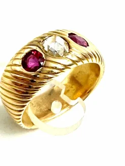 Bague austro-hongroise vintage de la fin du 19e siècle.