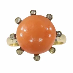 Bague avec diamants et corail