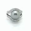 Bague avec diamants et perle de Tahiti