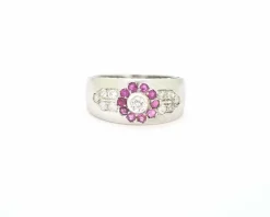 Bague avec diamants et rubis