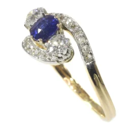 Bague avec diamants et saphir