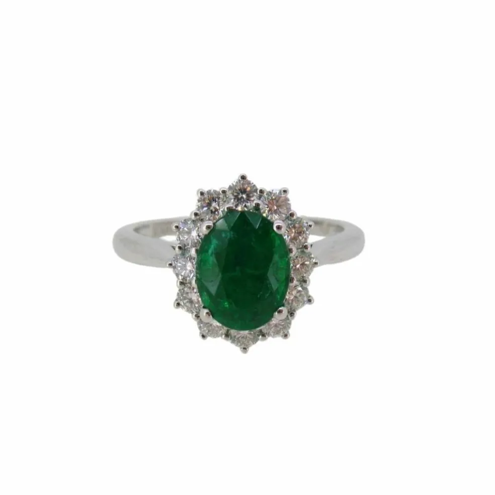Bague avec émeraude et diamants