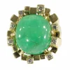 Bague avec émeraude et diamants