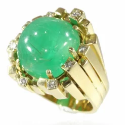 Bague avec émeraude et diamants