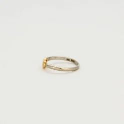 Bague avec motif coeur en or jaune et platine