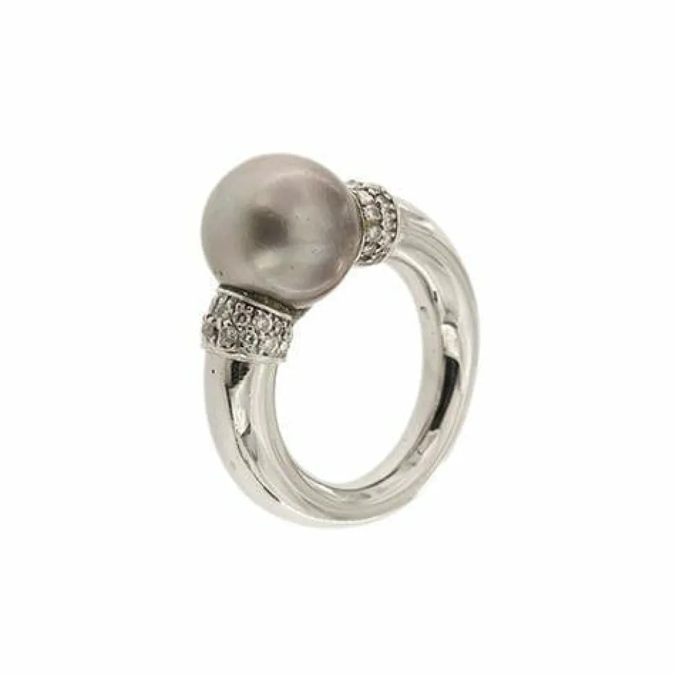 Bague avec perle de Tahiti et diamants