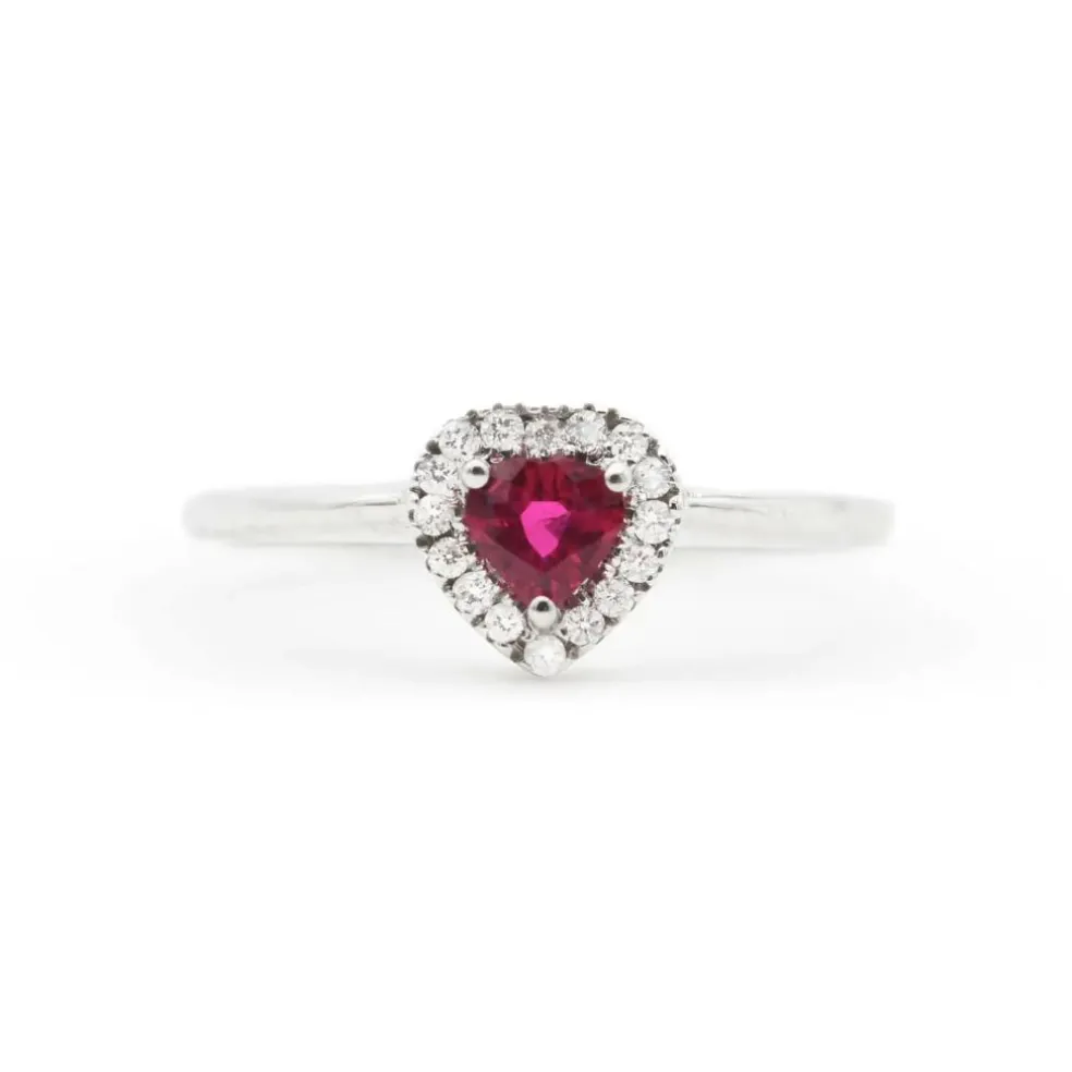 Bague avec rubis coeur ct 0,22 et diamants environnants