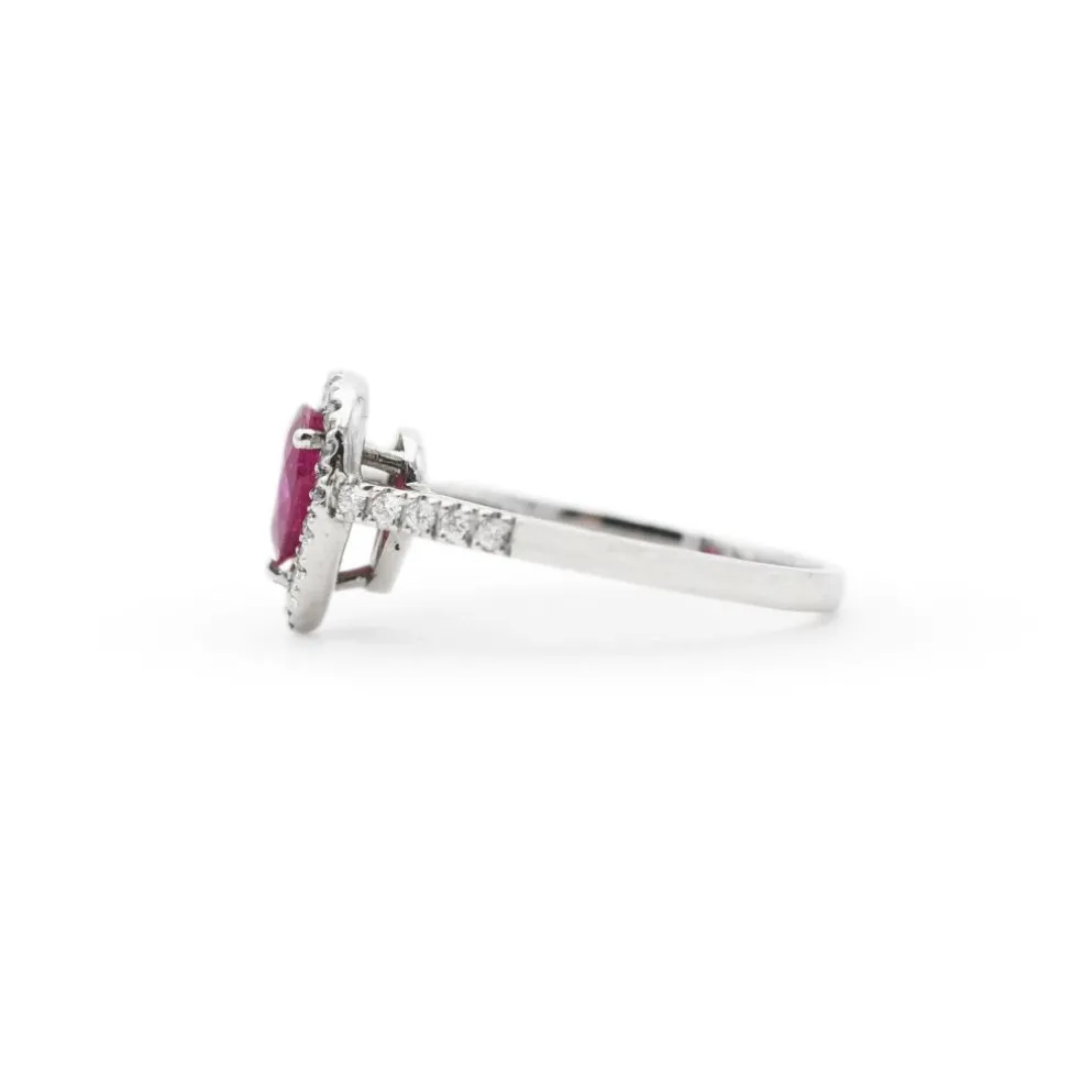 Bague avec rubis du Mozambique ct 0,85 et diamants