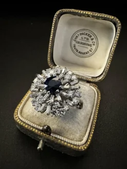 Bague avec saphir et diamants