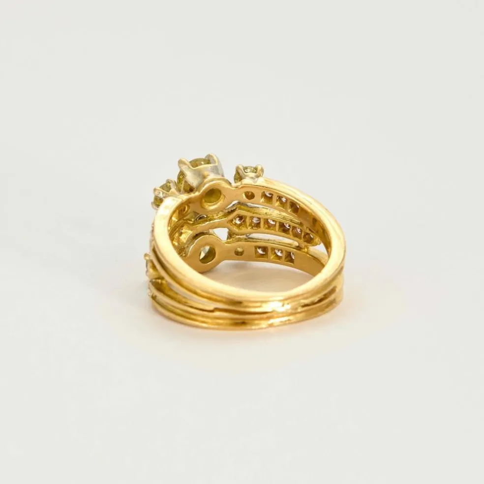 Bague bandeau à trois corps, 2 tons d'or et diamants