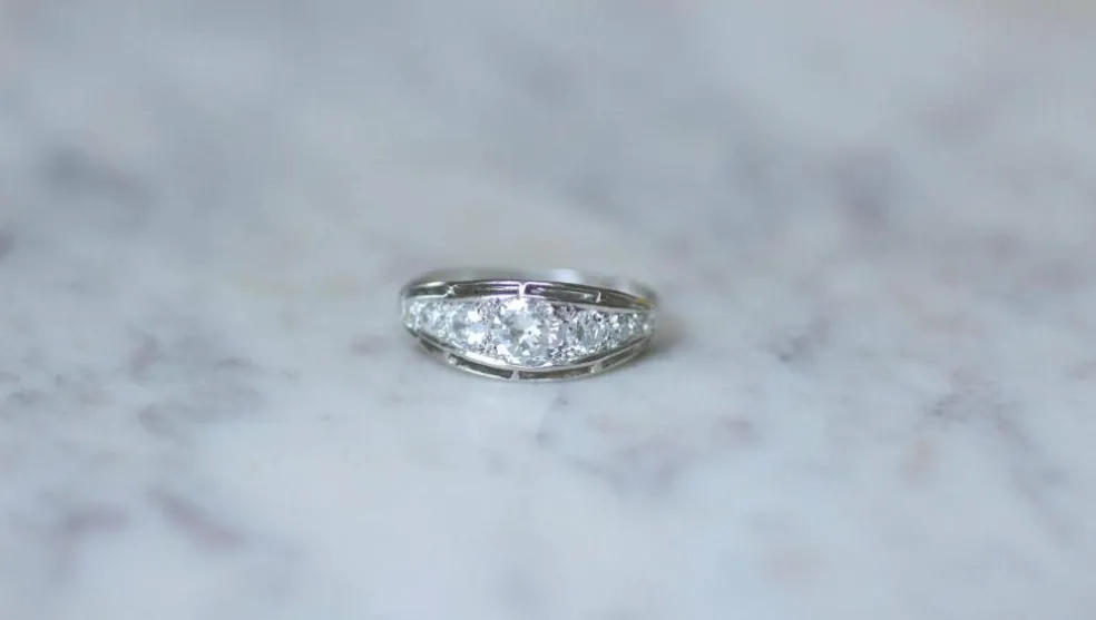 Bague Bandeau Art Déco platine diamants