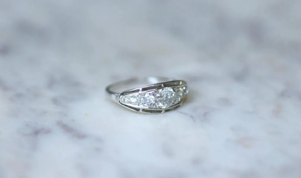 Bague Bandeau Art Déco platine diamants