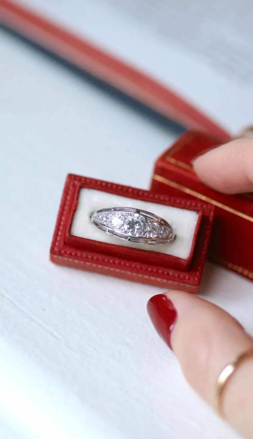 Bague Bandeau Art Déco platine diamants