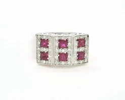 Bague bandeau avec rubis et diamants