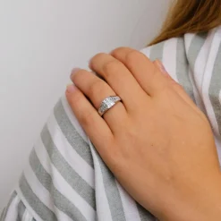 Bague bandeau Diamants
