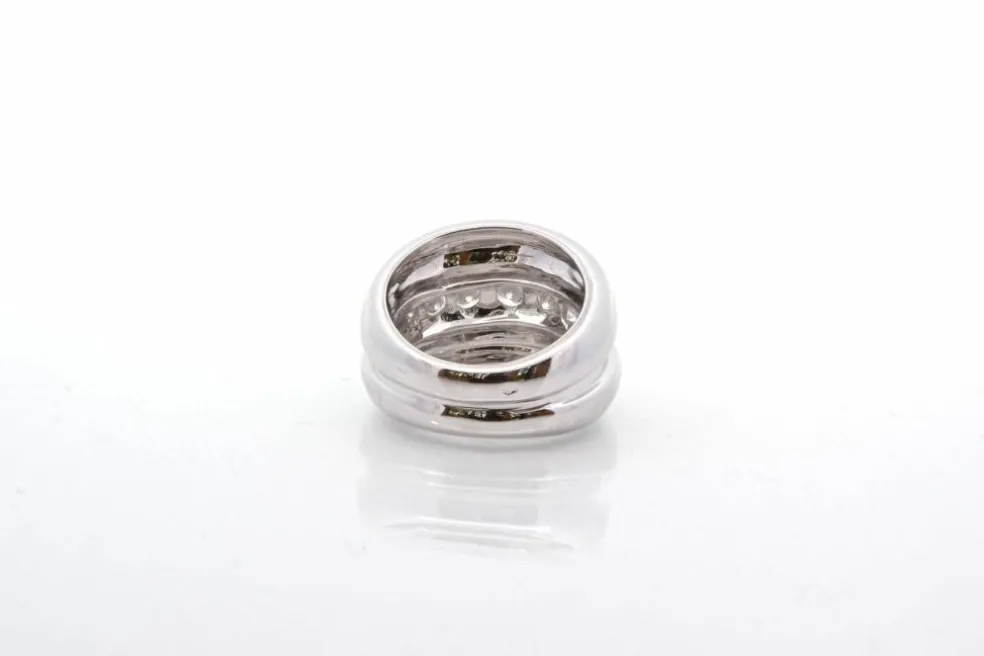 Bague bandeau diamants en or blanc