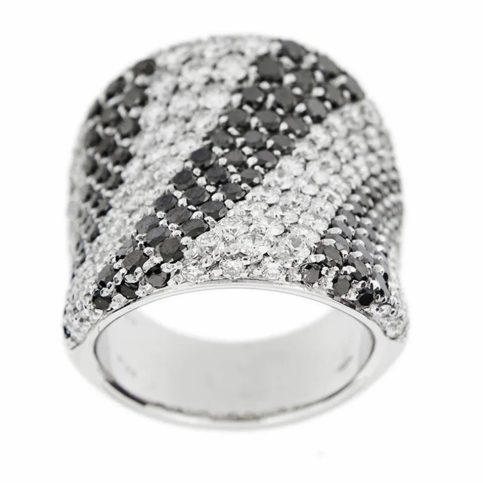 Bague bandeau diamants noirs et blancs