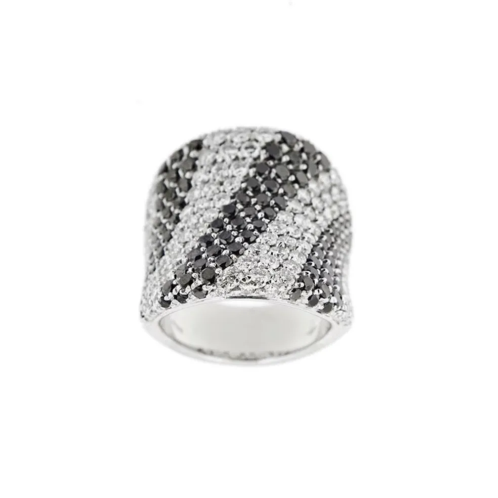 Bague bandeau diamants noirs et blancs