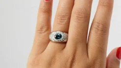 Bague Bandeau En Or Blanc, Saphir Et Diamants