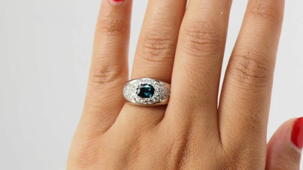 Bague Bandeau En Or Blanc, Saphir Et Diamants