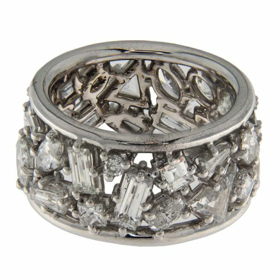 Bague bandeau en or blanc et diamants