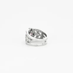 Bague bandeau en platine, saphir rose et diamants