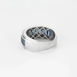 Bague bandeau or blanc et saphir