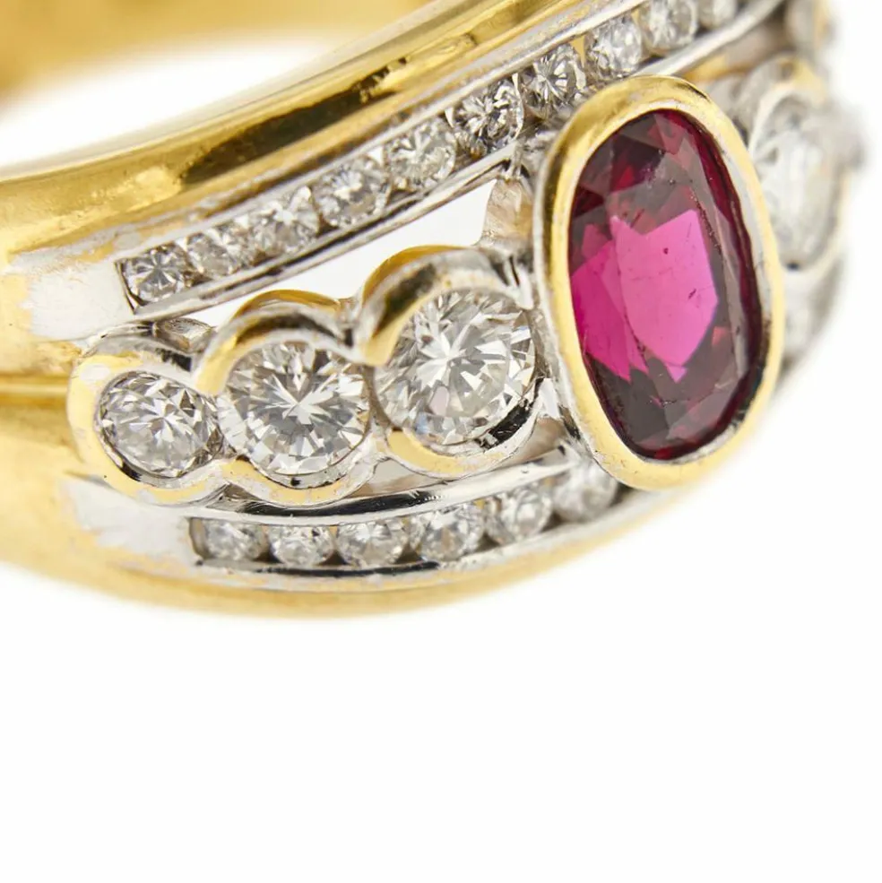 Bague bandeau rubis diamants