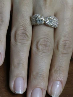 Bague baroque double coeur pavage diamants