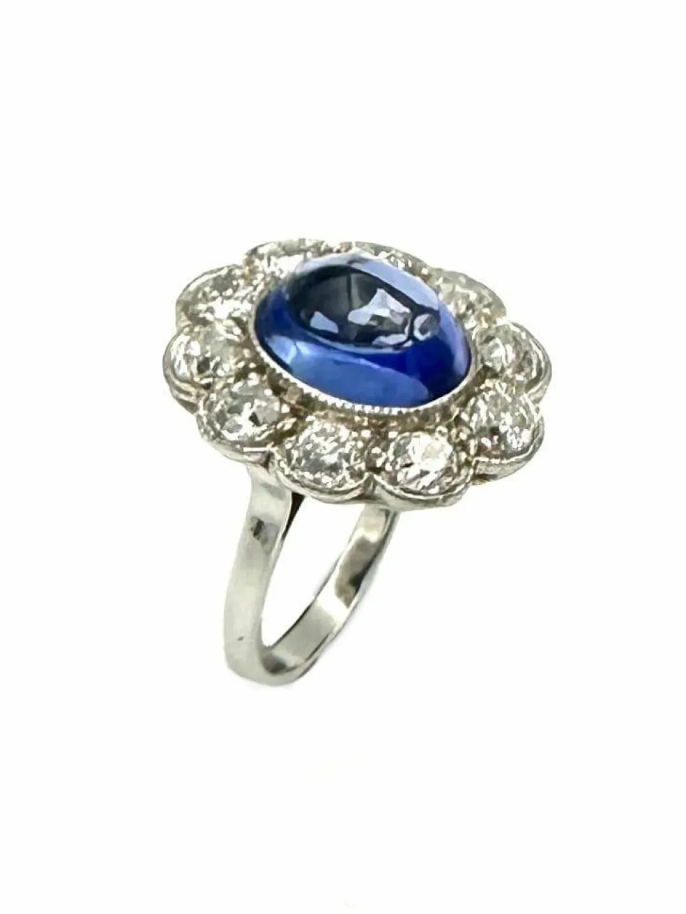 Bague Belle-Epoque en or blanc, saphir et diamants