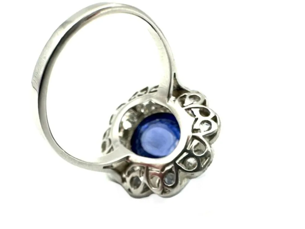 Bague Belle-Epoque en or blanc, saphir et diamants