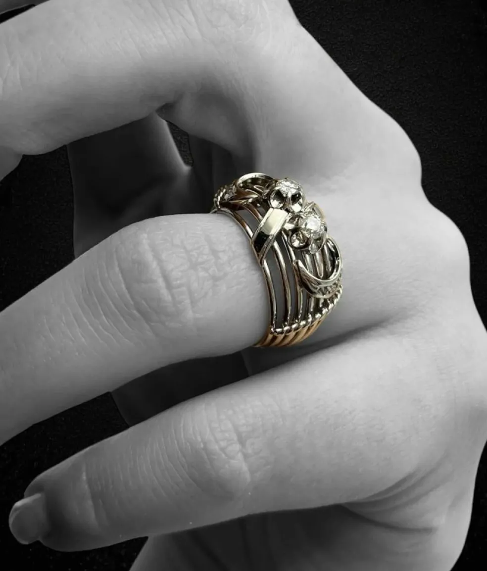 Bague bombée "mille fili" avec diamants, années 1950