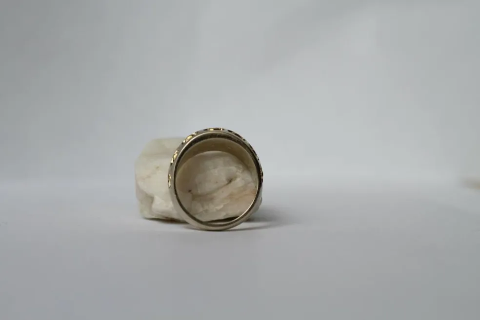 Bague Bombée or jaune et diamants
