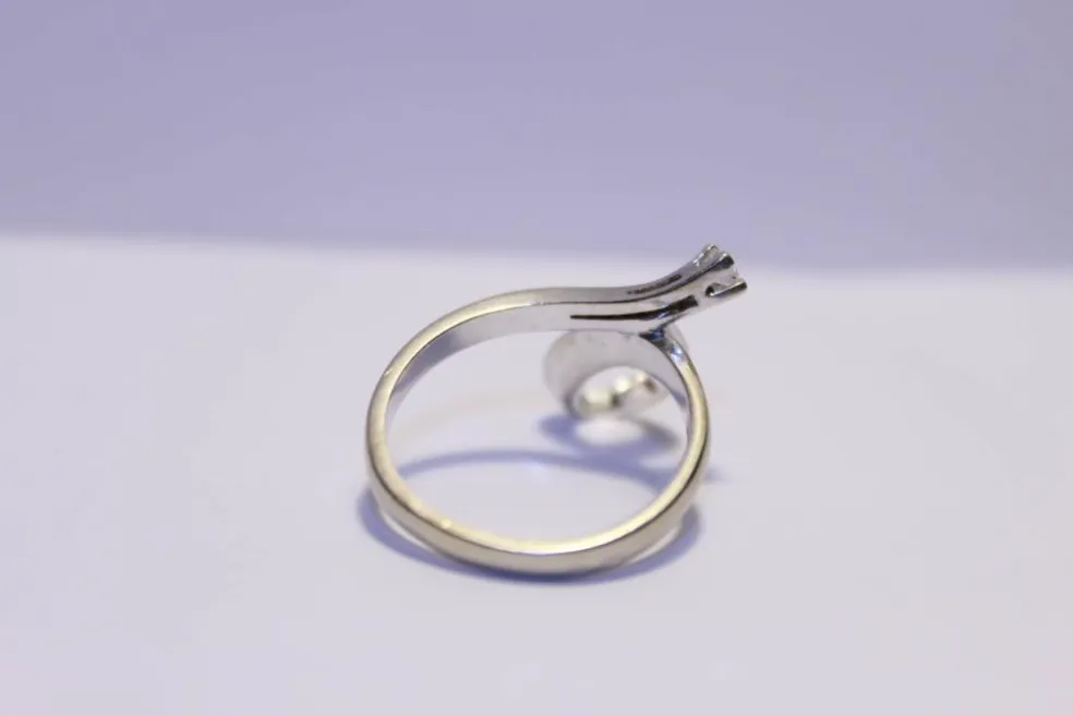 Bague Boucle Diamants