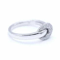Bague Boucle en Or Blanc et Diamants