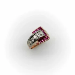 Bague boucle en or diamant et rubis