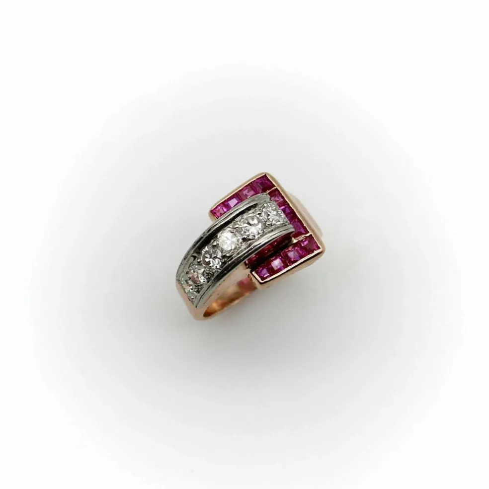Bague boucle en or diamant et rubis