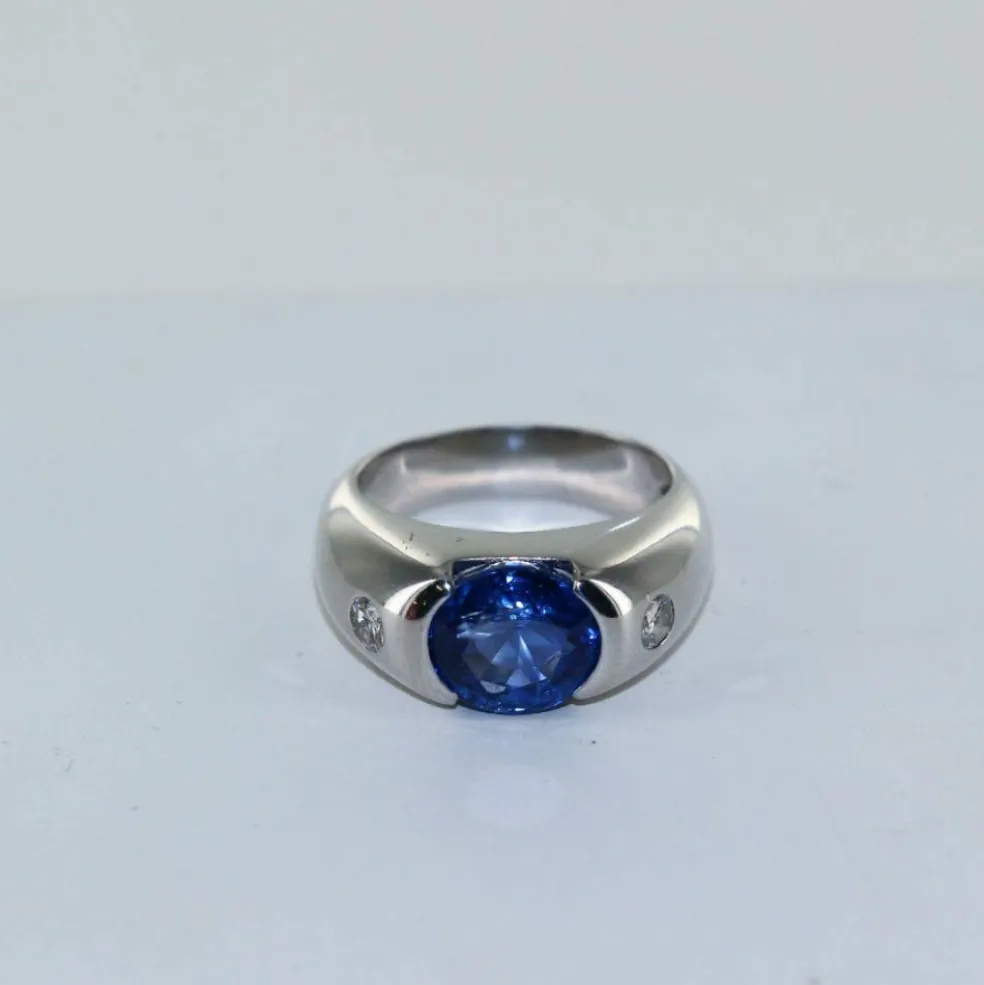 Bague "boule" Or blanc Saphir et Diamants
