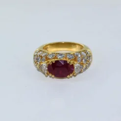 Bague boule rubis et diamants