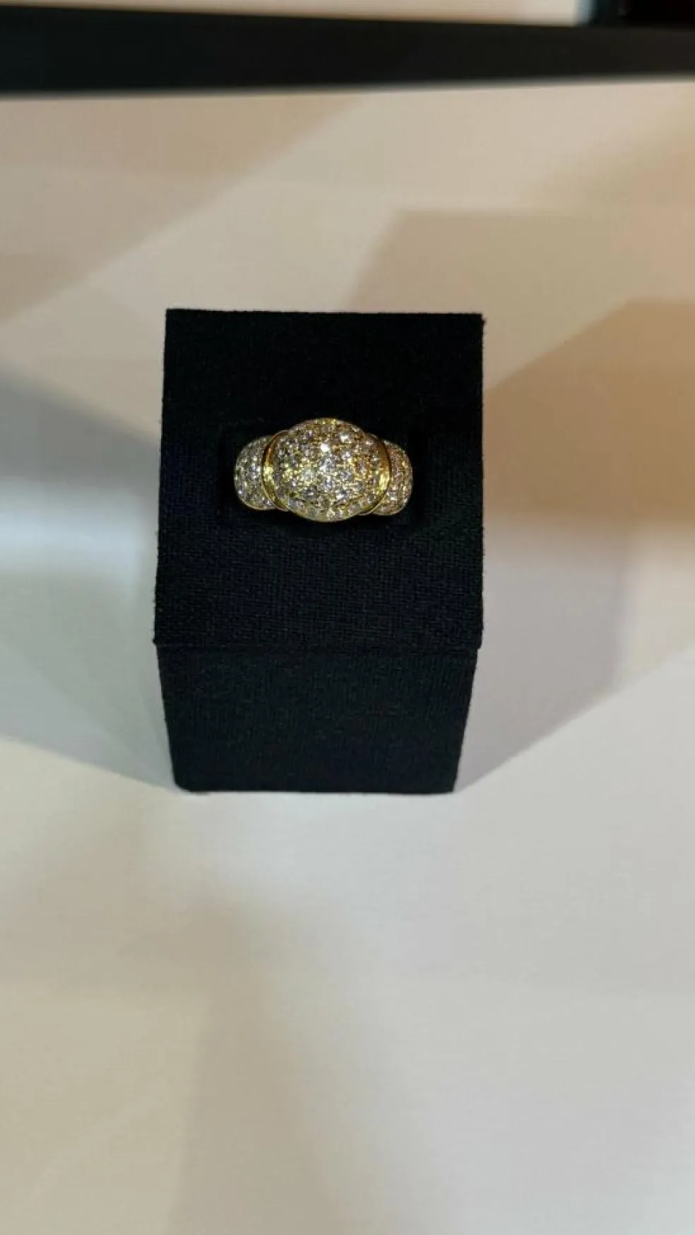 Bague boule vintage en or jaune 18 carats et diamants