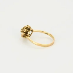 Bague bouton diamants