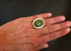 Bague cabochon de Jade
