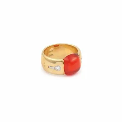 Bague cabochon opale de feu diamants or jaune