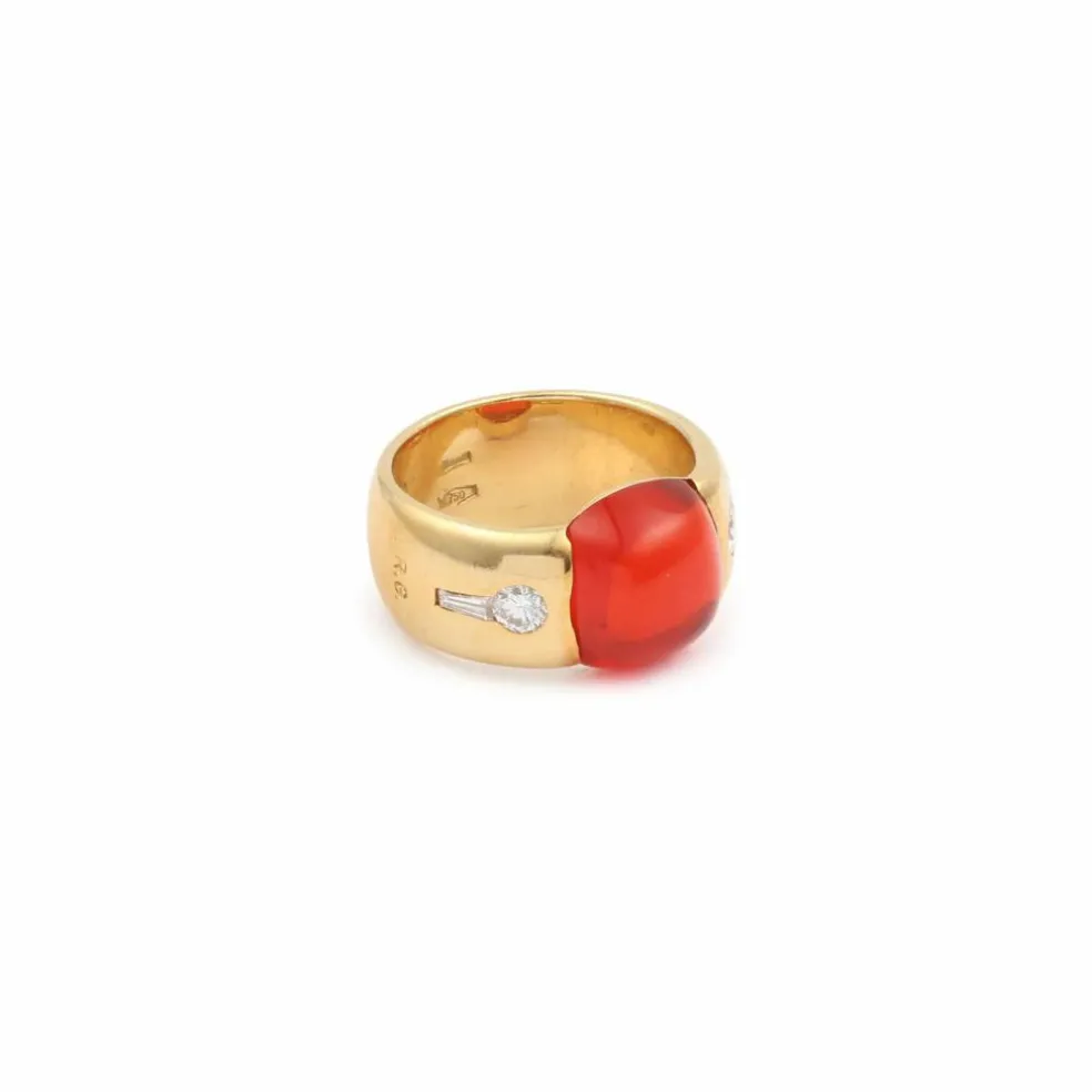 Bague cabochon opale de feu diamants or jaune