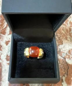 Bague cabochon opale de feu diamants or jaune