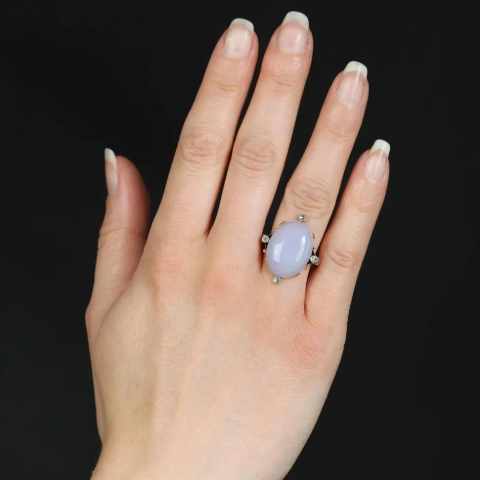 Bague calcedoine cabochon et diamants ancienne