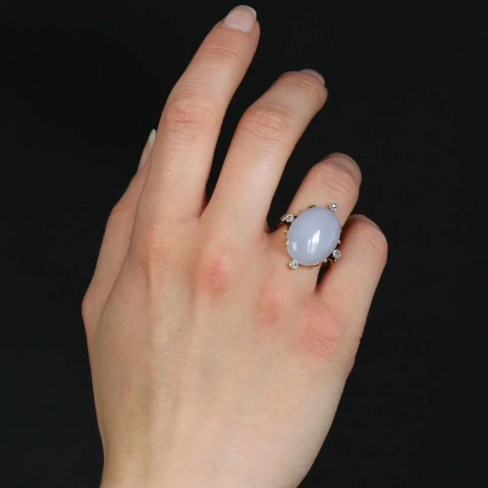 Bague calcedoine cabochon et diamants ancienne