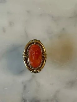 Bague camée Or jaune Corail