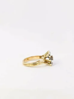 Bague carrée saphirs diamants taille ancienne