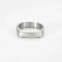 BAGUE CARREE OR BLANC BROSSE